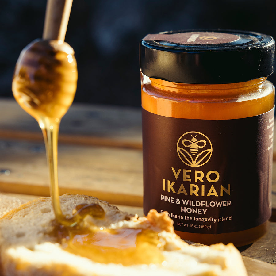 Pouring raw pine honey
